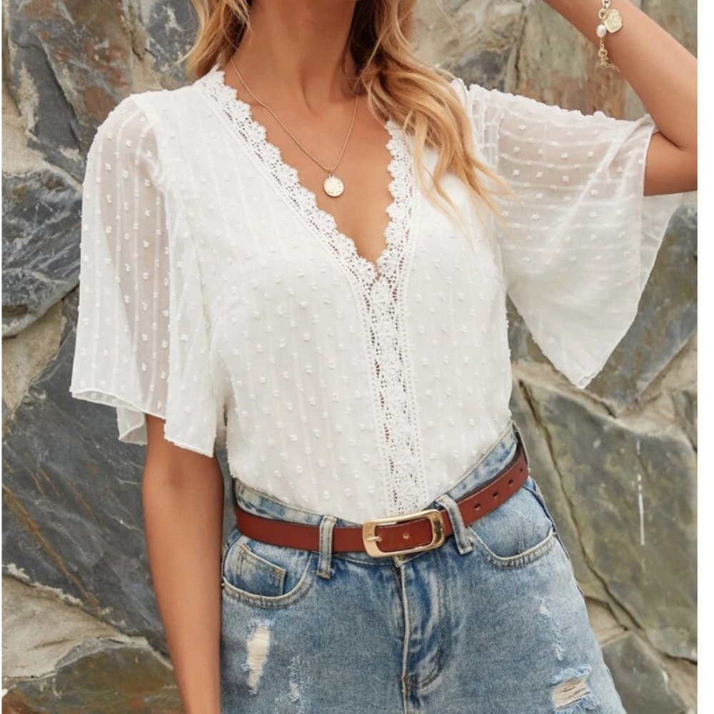 SHEIN Swiss Dot Contrast Lace Blouse